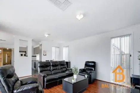 Property photo of 12 Bianca Boulevard Tarneit VIC 3029