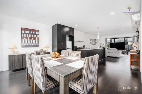 Property photo of 36 Paradise Parade Point Cook VIC 3030