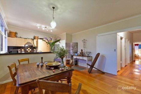 Property photo of 56 Woodlands Grove Frankston VIC 3199