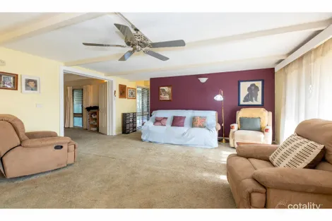 Property photo of 48 Kennedy Street Howlong NSW 2643