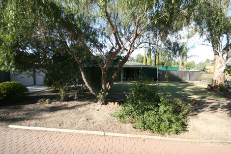3 Pine Dr, Aberfoyle Park, SA 5159