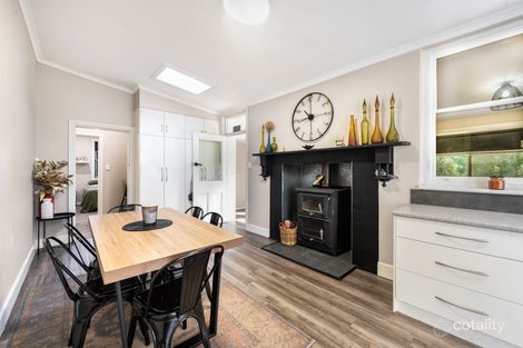 Property photo of 32 Avey Road Mount Gambier SA 5290