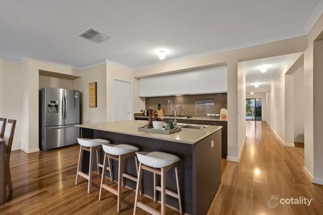 Property photo of 71 Trillium Boulevard Cranbourne North VIC 3977