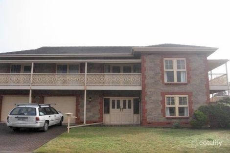 8 Uriah Pl, West Lakes Shore, SA 5020