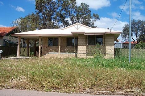 26 Yalbaroo Rd, Northam, WA 6401