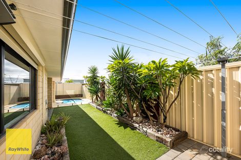 Property photo of 30 Boodjera Bend Forrestfield WA 6058
