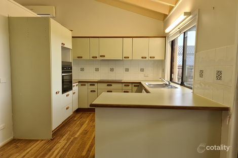 Property photo of 35 Armidale Crescent Helensvale QLD 4212
