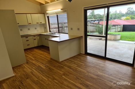 Property photo of 35 Armidale Crescent Helensvale QLD 4212