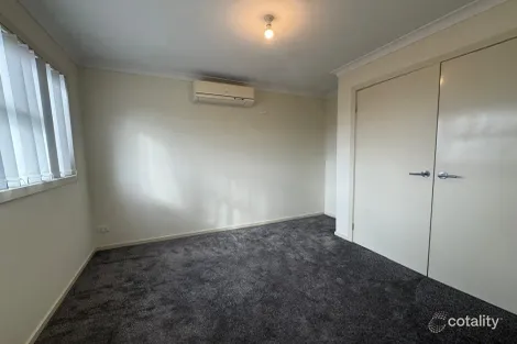 Property photo of 44 Clairview Road Deer Park VIC 3023