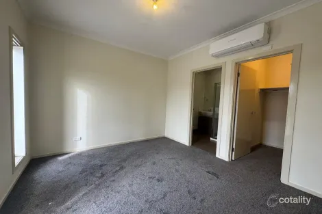 Property photo of 44 Clairview Road Deer Park VIC 3023