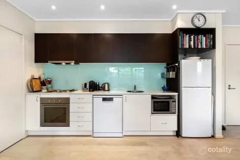 Property photo of 21/62 Wattletree Road Armadale VIC 3143