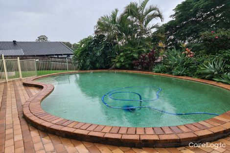 Property photo of 35 Armidale Crescent Helensvale QLD 4212