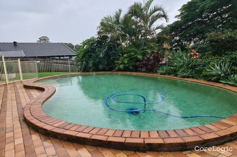 Property photo of 35 Armidale Crescent Helensvale QLD 4212