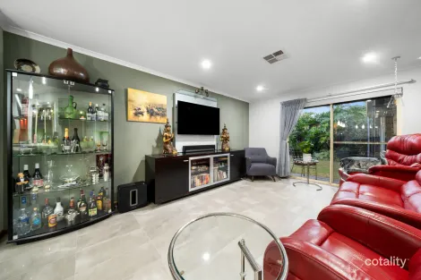Property photo of 10 Knapman Crescent Port Adelaide SA 5015