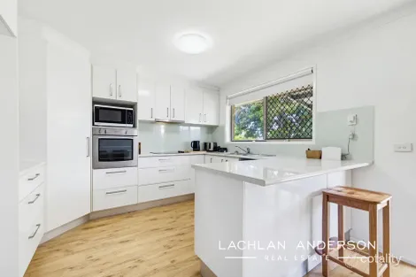 Property photo of 19 Culla Culla Street Battery Hill QLD 4551