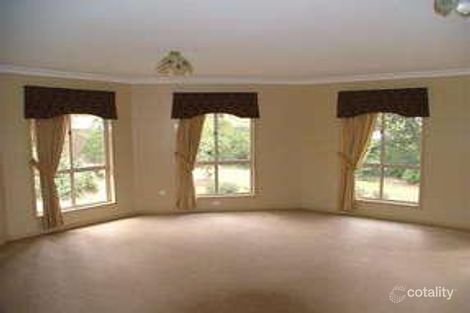 Property photo of 2 Azalea Close Highfields QLD 4352