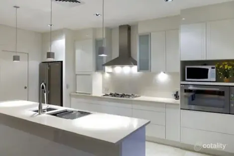 Property photo of 32 Wyona Drive Noosa Heads QLD 4567