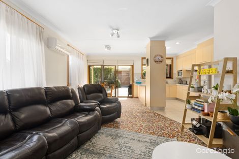 Property photo of 327 Douglas Parade Newport VIC 3015