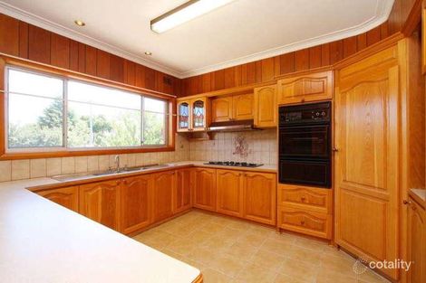 Property photo of 71 Massey Avenue Reservoir VIC 3073