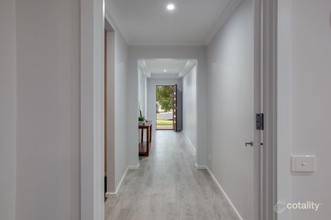 Property photo of 34 Kakadu Court Thurgoona NSW 2640