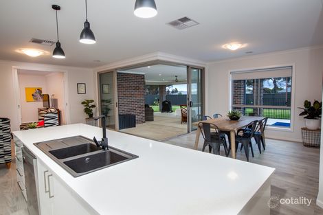 Property photo of 34 Kakadu Court Thurgoona NSW 2640