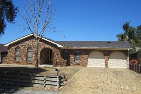 14 Glen Elgin Cres, Edensor Park, NSW 2176