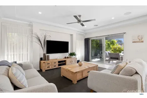 Property photo of 66 Rippleside Drive Torquay VIC 3228