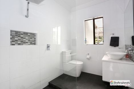 Property photo of 40 Hawkesbury Street Fairfield West NSW 2165