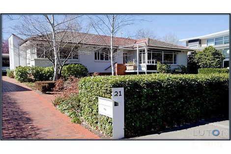 Property photo of 21 Jansz Crescent Griffith ACT 2603