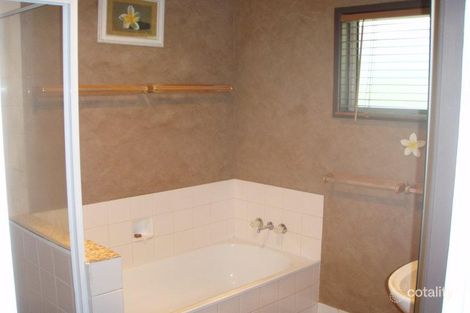 Property photo of 36 Centenary Drive Emerald QLD 4720