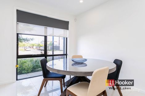 Property photo of 54 Tulloch Drive St Clair SA 5011