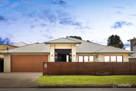 20 Warde St, Scarborough, QLD 4020