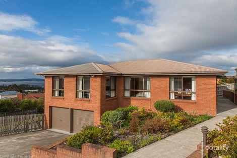 57 Woodlands Dr, Blackmans Bay, TAS 7052