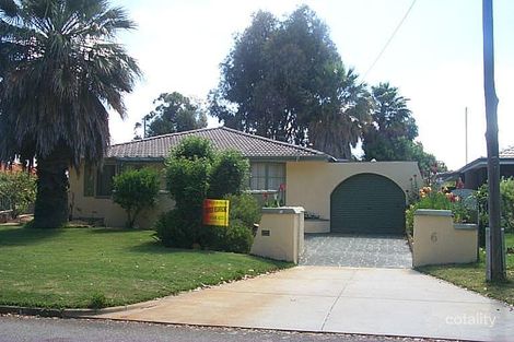 6 Headley Pl, Bayswater, WA 6053