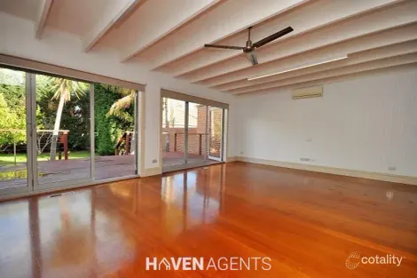 8 Carr St, Brighton East, VIC 3187