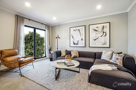 Property photo of 31 Sunbird Way Kialla VIC 3631