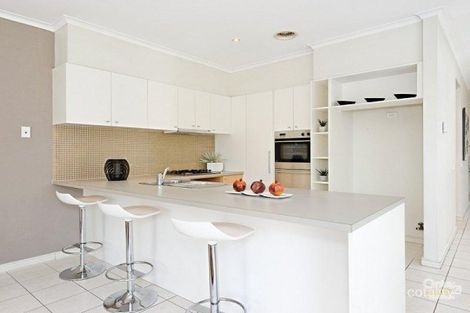 Property photo of 16 Muirfield Close Heatherton VIC 3202