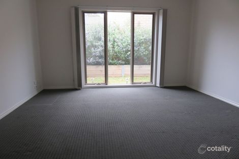 Property photo of 2/4 Third Avenue Rowville VIC 3178