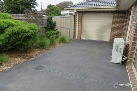 Property photo of 2/4 Third Avenue Rowville VIC 3178