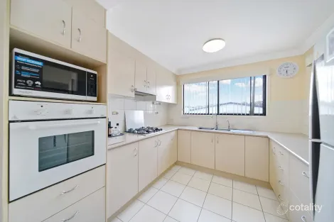 Property photo of 31/2-40 Koplick Road Chambers Flat QLD 4133