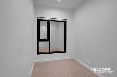 Property photo of 1808/151 Berkeley Street Melbourne VIC 3000