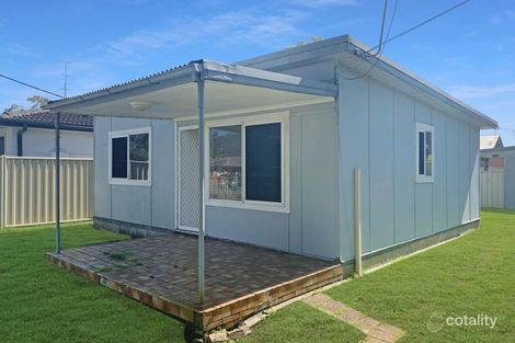 Property photo of 35 Dunalban Avenue Woy Woy NSW 2256