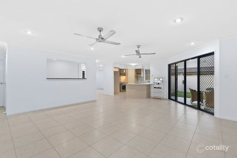 Property photo of 59 Highcrest Circuit Molendinar QLD 4214