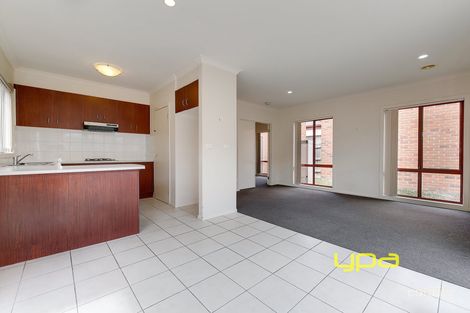 Property photo of 8/15A Hooker Road Werribee VIC 3030