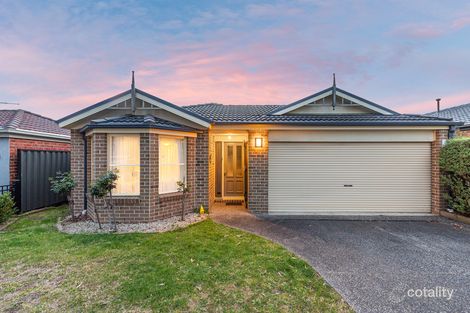 52 Lucerne Cct, Pakenham, VIC 3810
