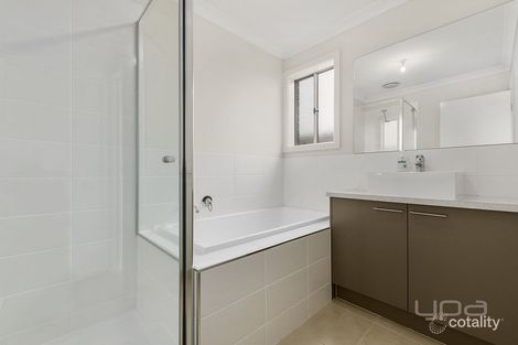 Property photo of 8 Forest Court Bacchus Marsh VIC 3340