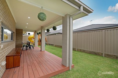 Property photo of 5 Caesia Way Mount Annan NSW 2567