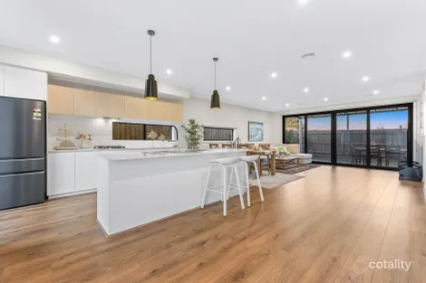 Property photo of 34 Shoreline Crescent Carrum Downs VIC 3201