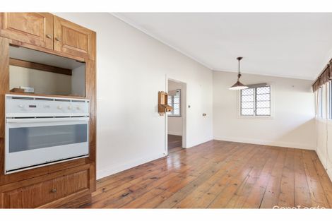 Property photo of 253 Dean Street Berserker QLD 4701