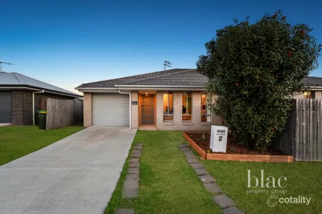 1/19 SUNREEF ST, BURPENGARY, QLD 4505